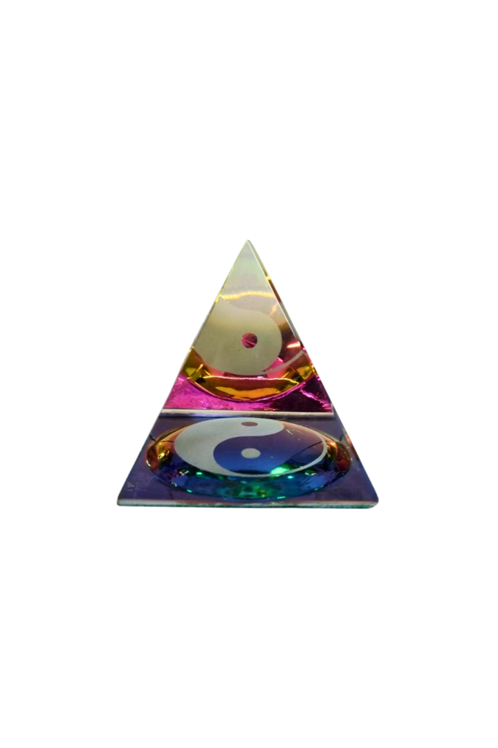 Piramide ying yang 1