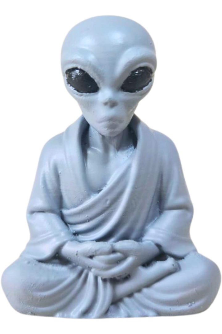 Alien meditando 3