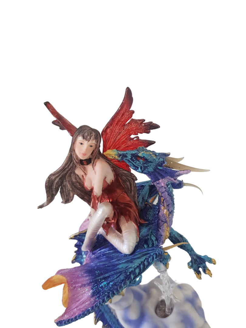Fada com dragao 3 editado