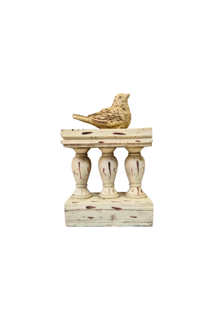 Passarinho de pedestal 1