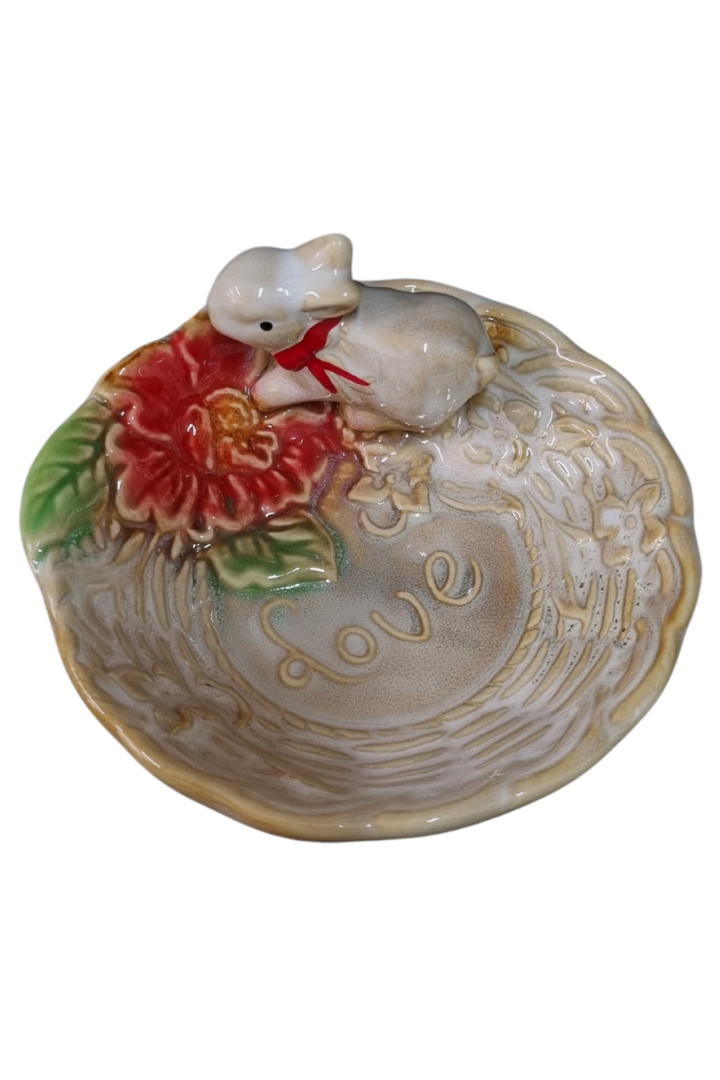 Petiskeira coelho love porcelana 1